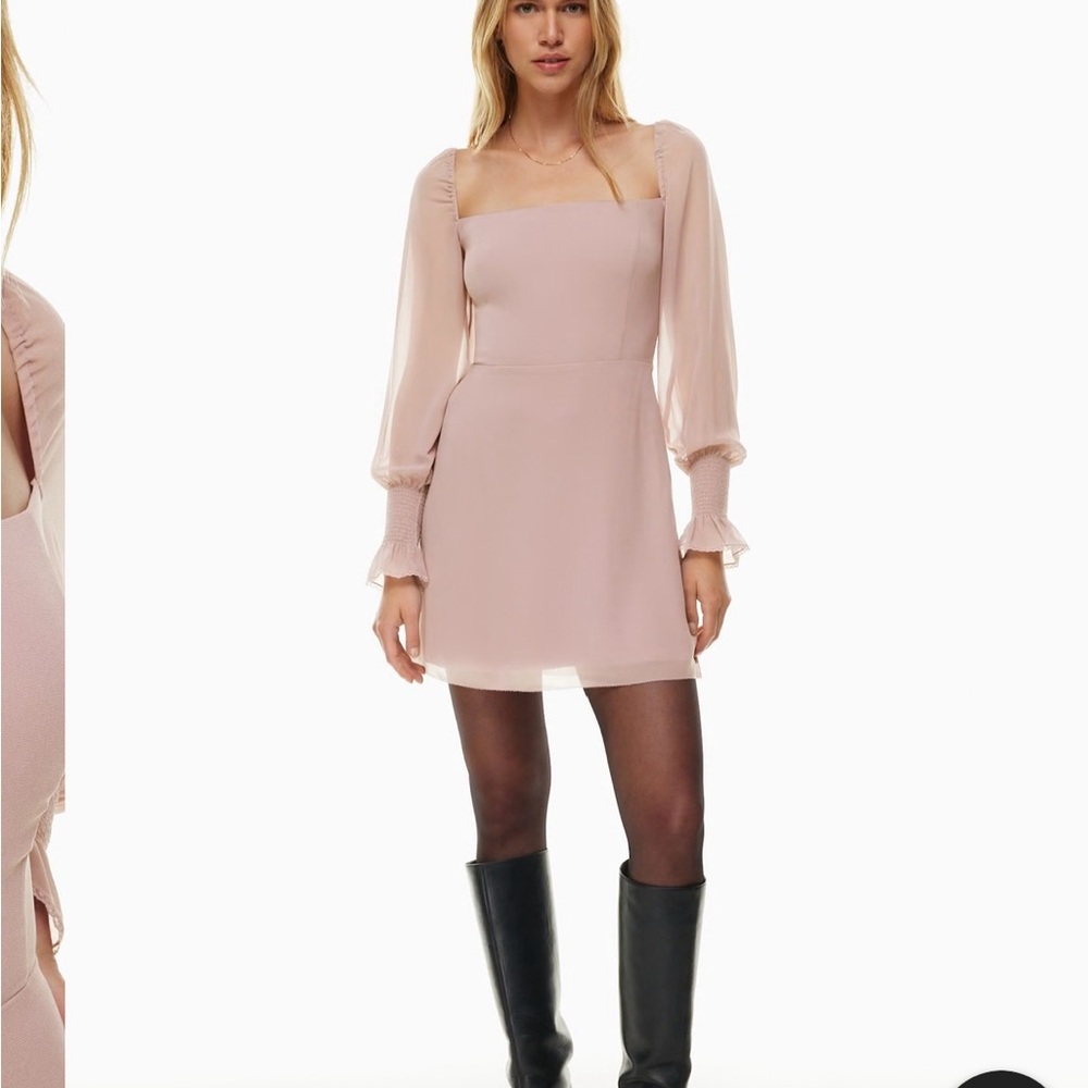Elegant Lavender Long-Sleeve Dress